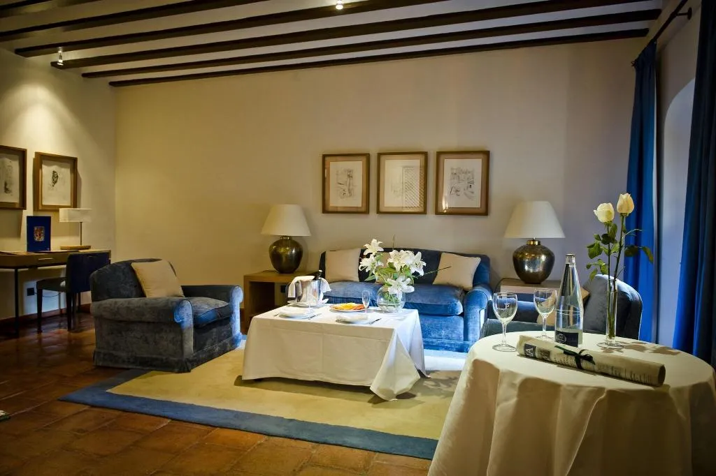 Room, Parador de Chinchon, Madrid