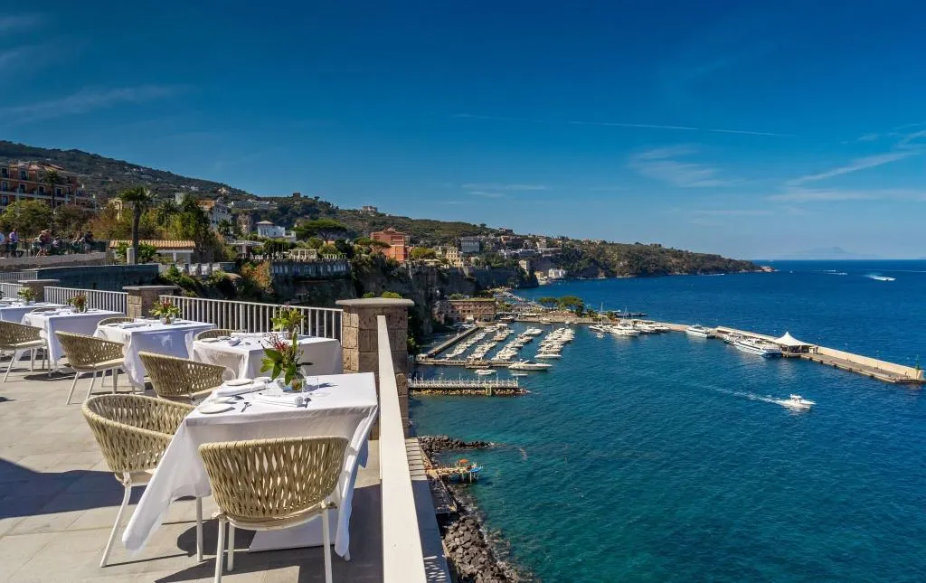 Restaurant, Lorelei Londres, Naples