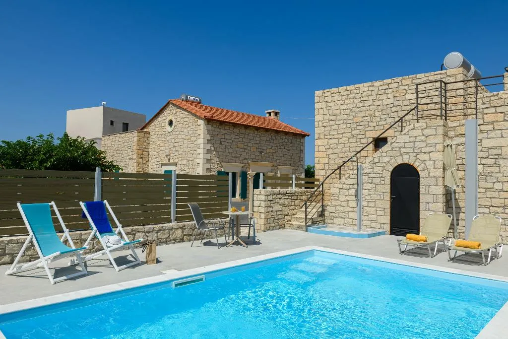 VILLA WITH PRIVATE POOL Room, Orelia Cretan Villas & Deluxe Apartments, Crete