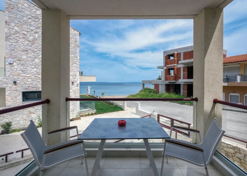 DOUBLE DELUXE SEA VIEW Room, Elpiniki Luxury Rooms, Thessaloniki