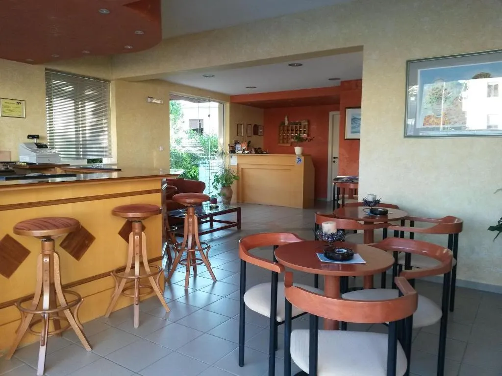 Sports and Entertainment, Zannis, Crete