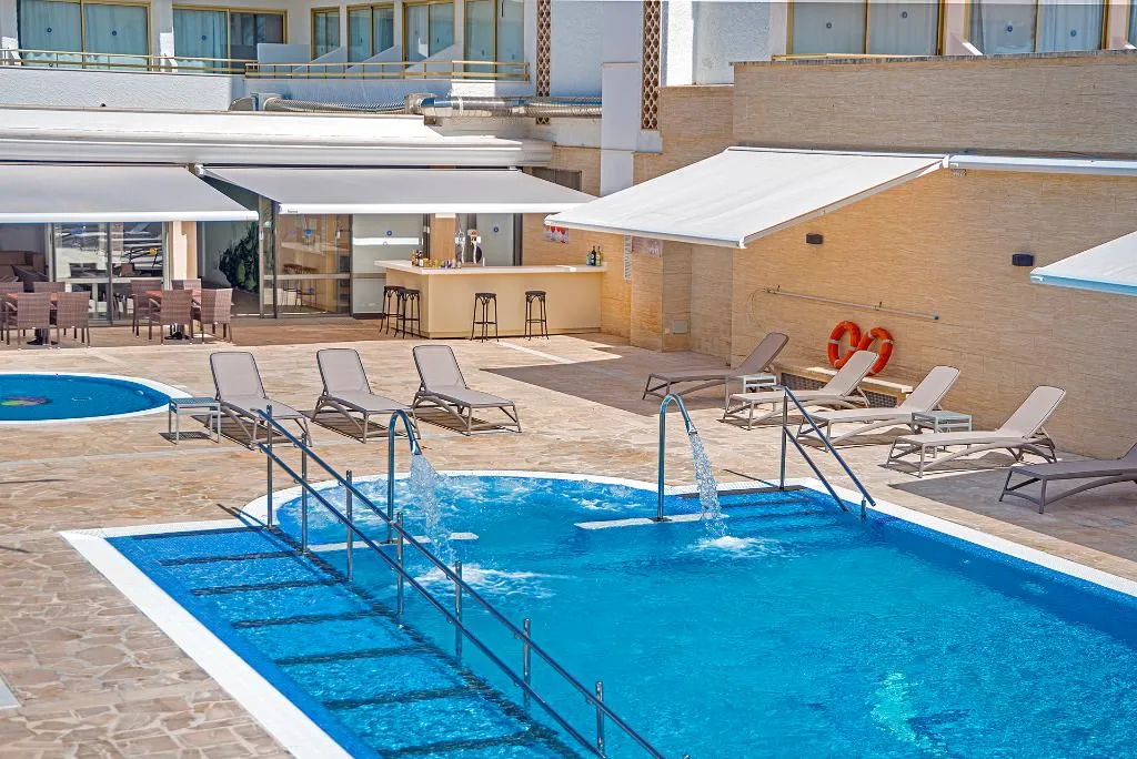 Pool, Biniamar, Majorca