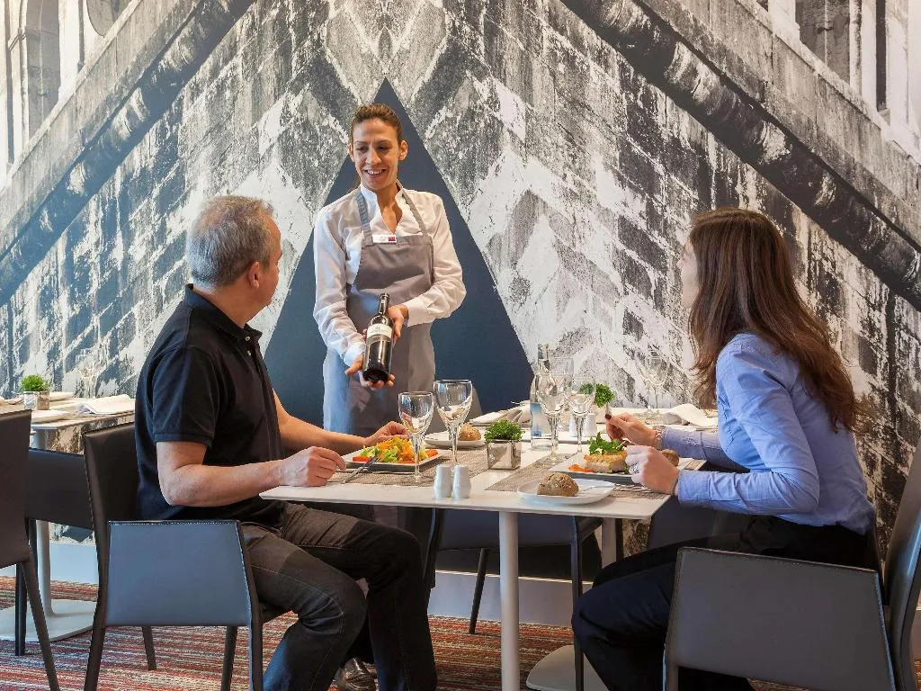 Restaurant, Mercure Lisboa Hotel, Lisbon