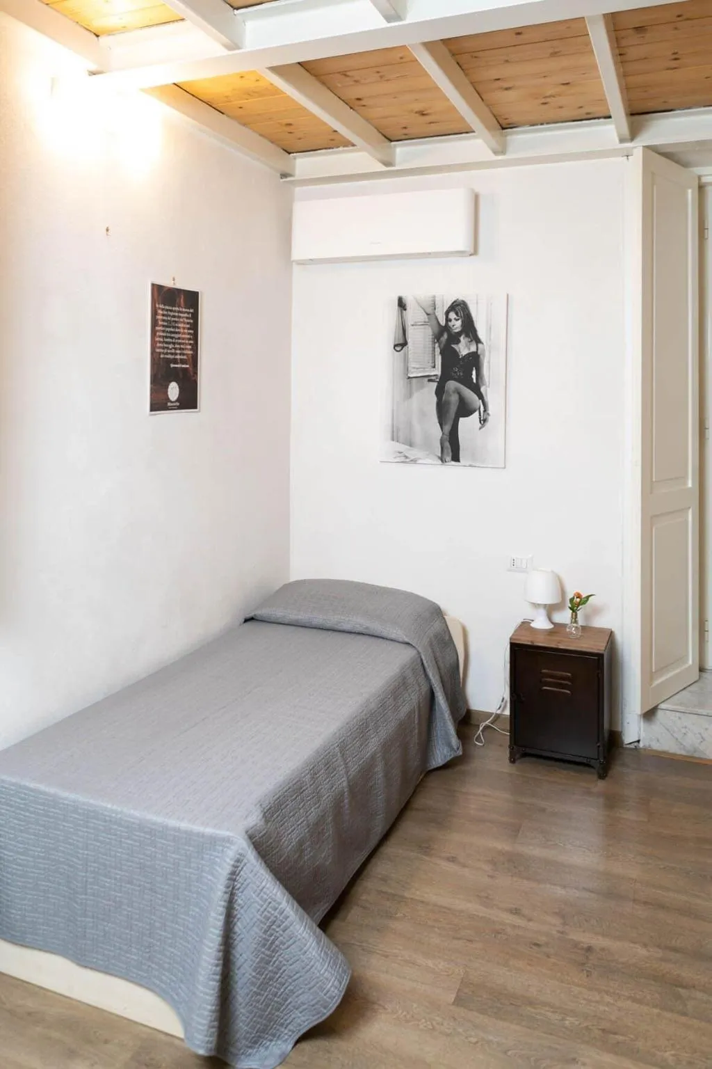 Room, B&B Monaciello, Naples