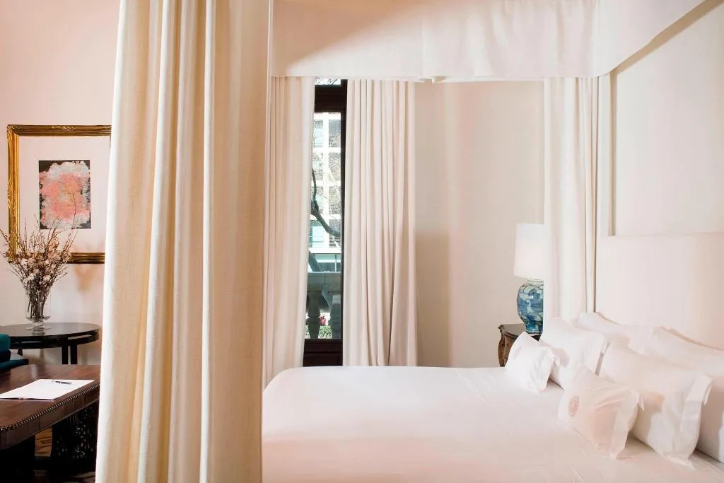 Room, Cotton House, Autograph Collection, Barcelona