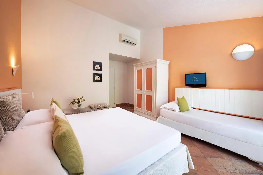 TRIPLE CLASSIC Room, The Village Chia Laguna Sardinia, Cagliari