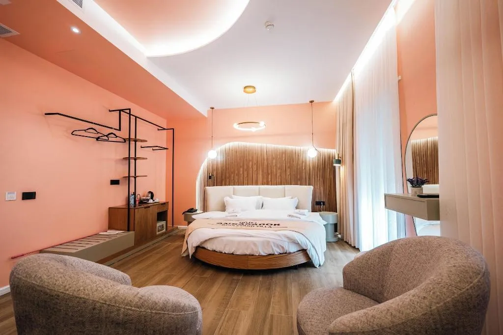 Room, Ambasador Hotel, Durres