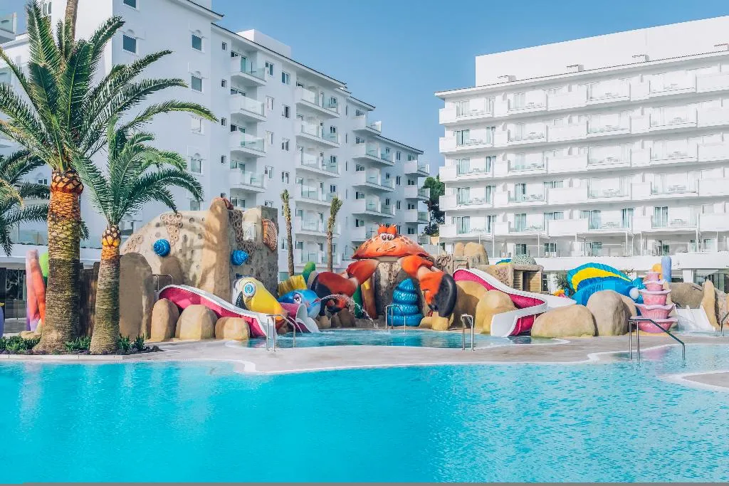 Pool, Iberostar Waves Alcudia Park, Majorca