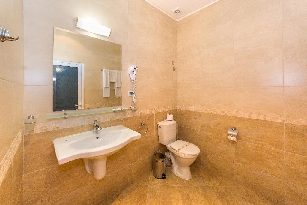 TWIN DELUXE GARDEN VIEW Room, Hotel Venus, Bourgas
