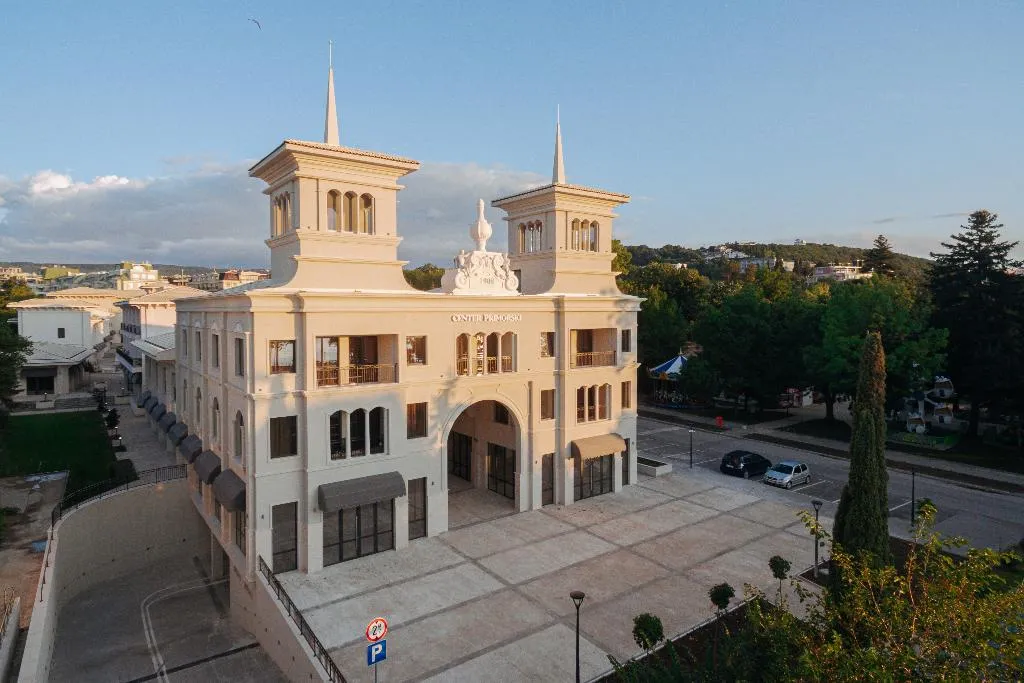 General view, Primorski Hotel, Varna