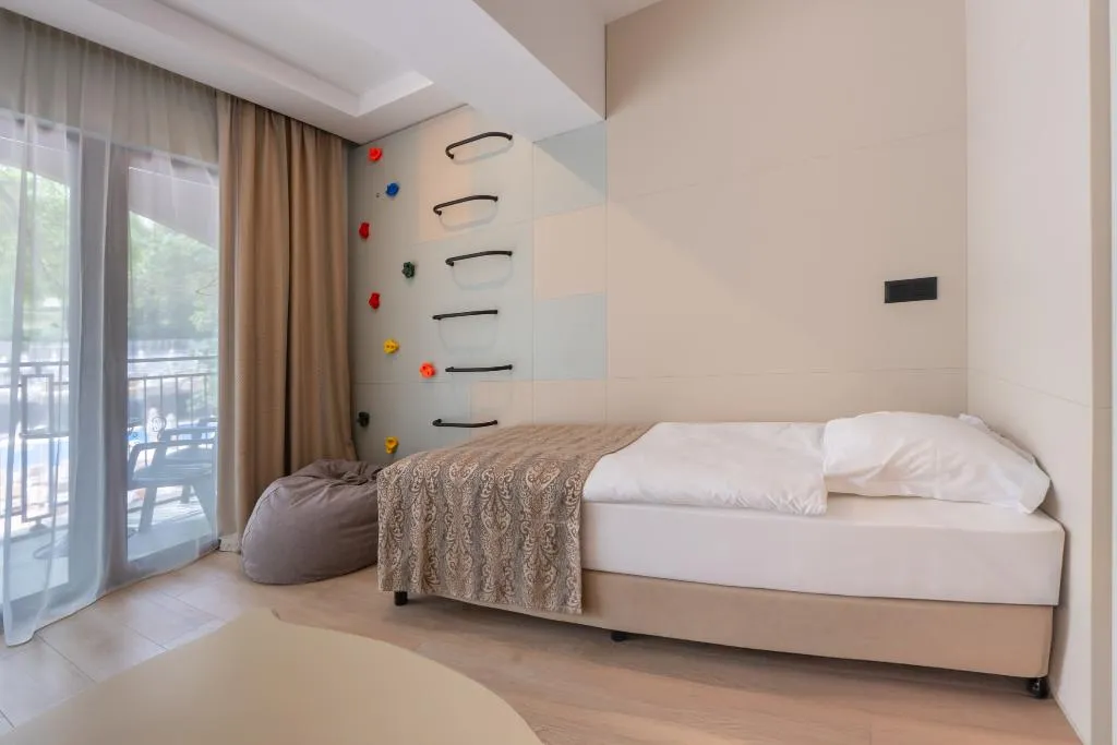 FAMILY ROOM STANDARD Room, Grifid Hotel Bolero, Varna