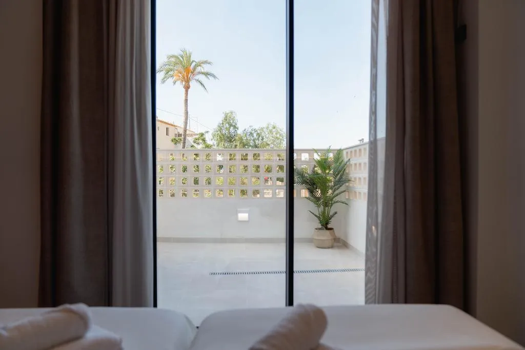 APARTMENT SUPERIOR GARDEN VIEW Room, Niu Line, Costa Blanca