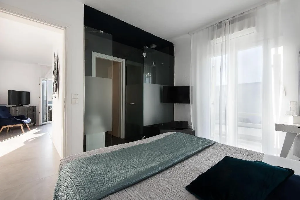 Room, Riva Suites, Mykonos