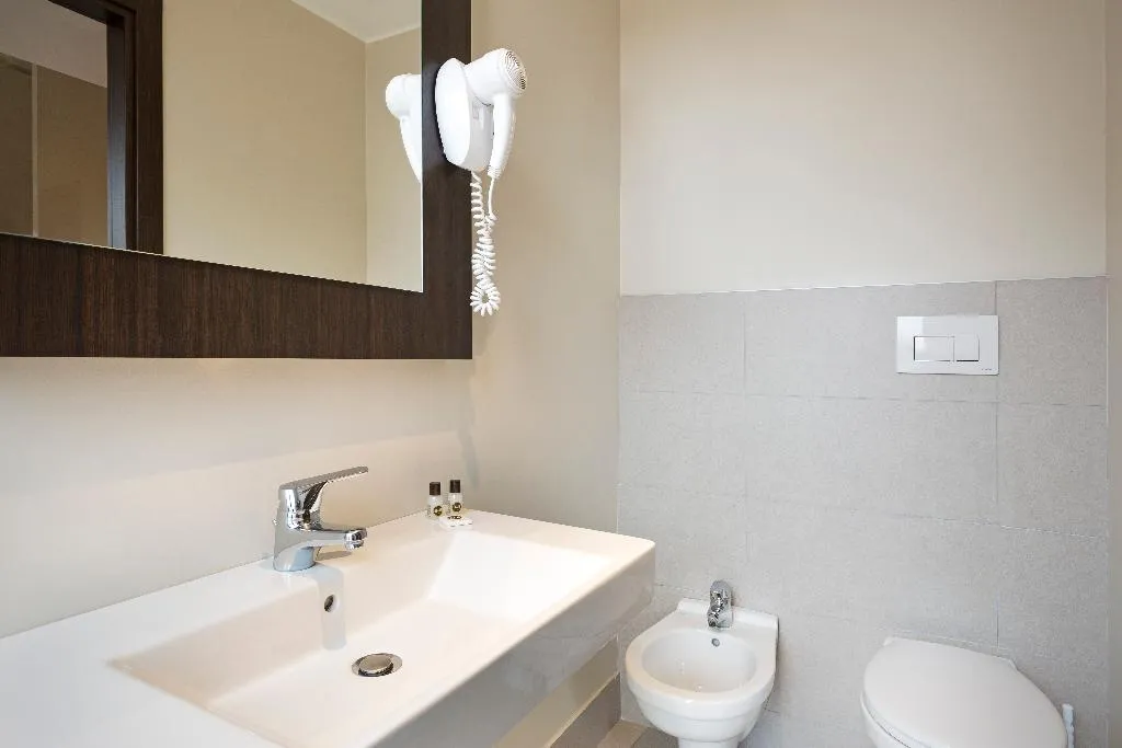 Room, B&B Hotel Milano Sant'Ambrogio, Milan