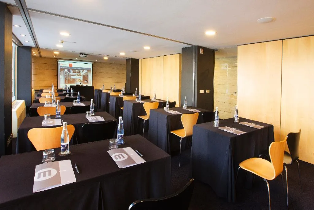 Conferences, HM Jaime III, Majorca