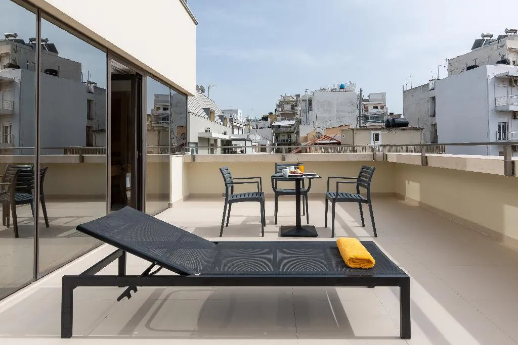 JUNIOR SUITE STANDARD Room, Ibis Styles Heraklion Central, Crete