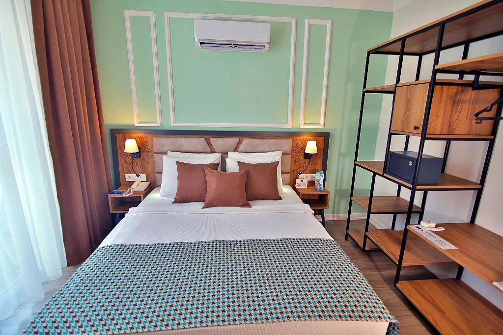 DOUBLE SUPERIOR Room, Club Big Blue Suite Hotel, Antalya