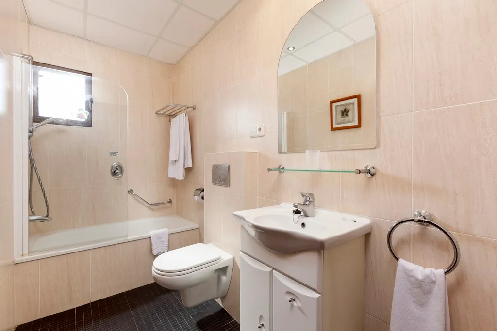 APARTMENT TWO BEDROOMS Room, Crown Resorts Club La Riviera, Costa Del Sol