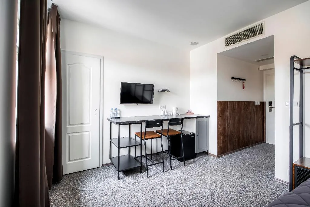 DOUBLE STANDARD Room, Hotel Villa Wagner, Prague