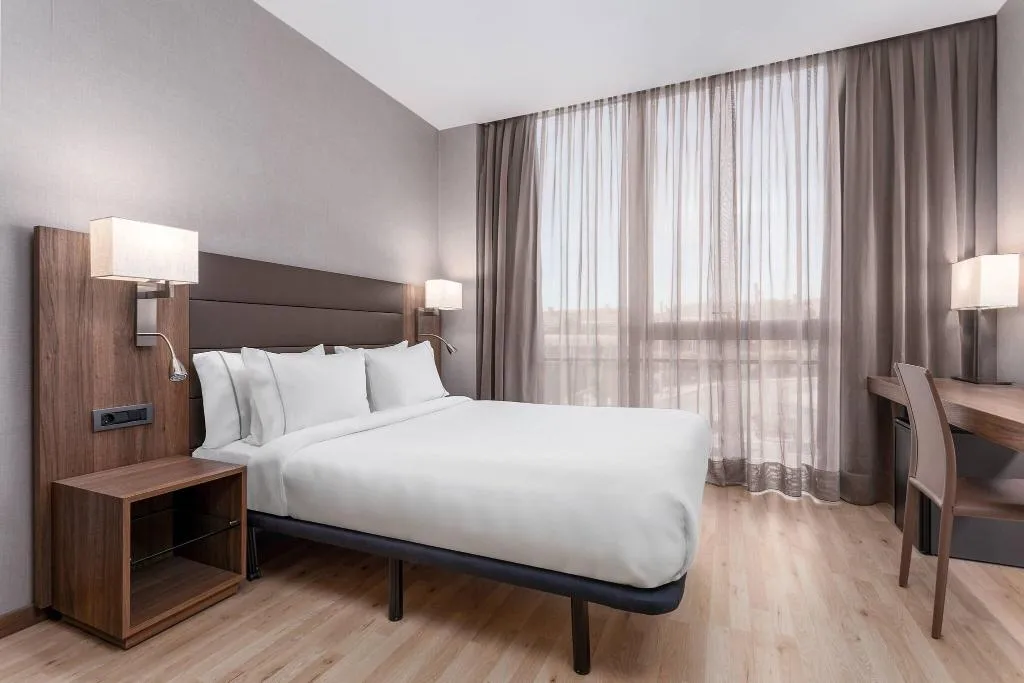 Room, AC Madrid la Finca, Madrid