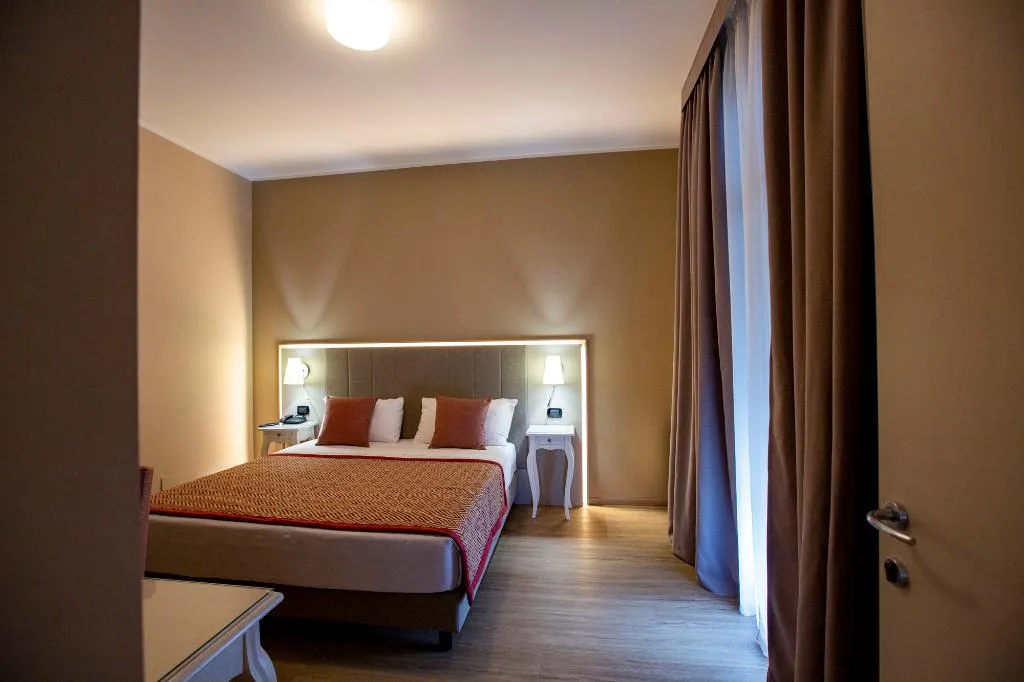 FAMILY ROOM DELUXE Room, Hotel Villa Malpensa, Milan