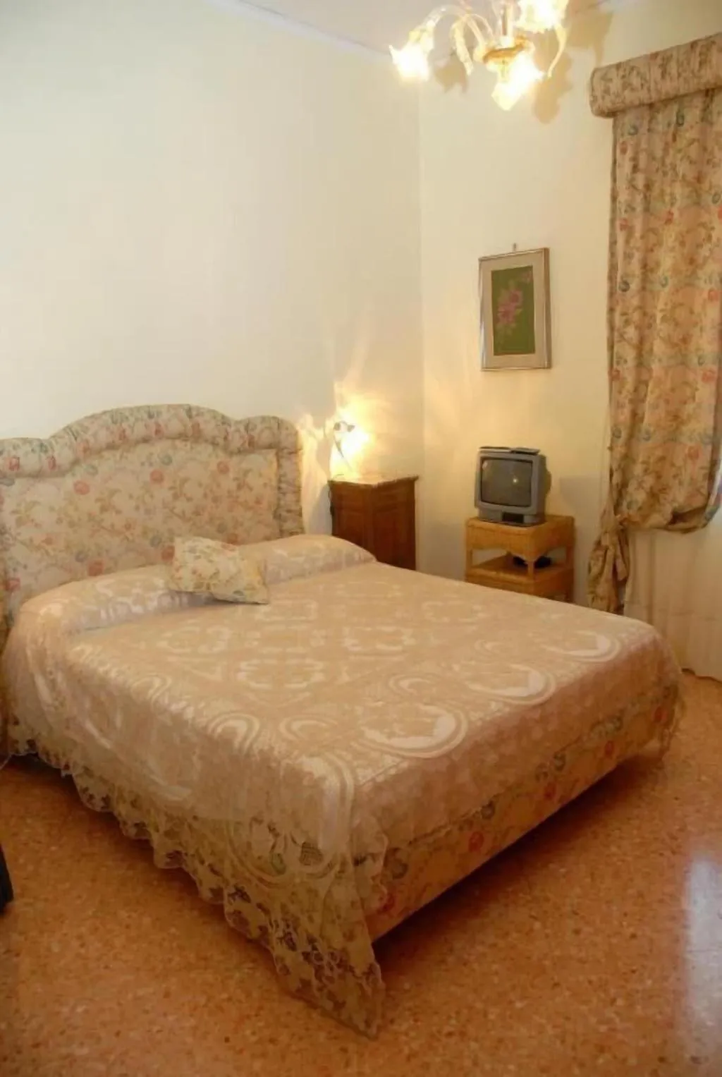 Room, Casa Rachele, Naples