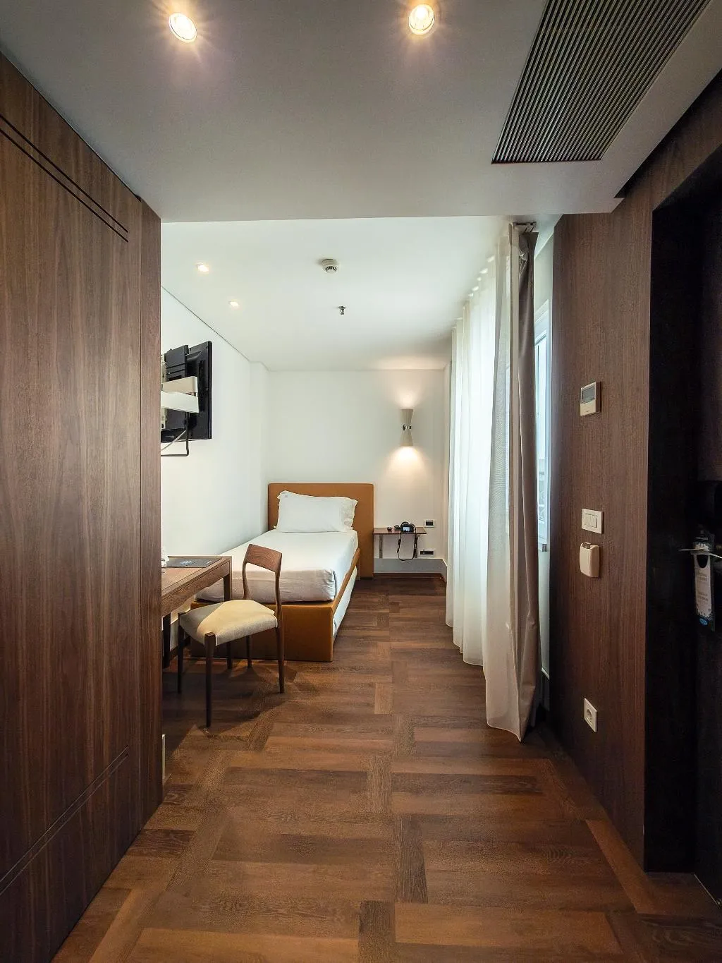 FAMILY ROOM STANDARD Room, Lisboa Carmo Hotel, Lisbon