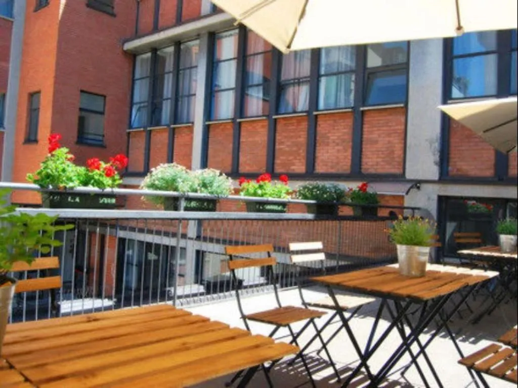 Terrace, Mio Hostel, Milan