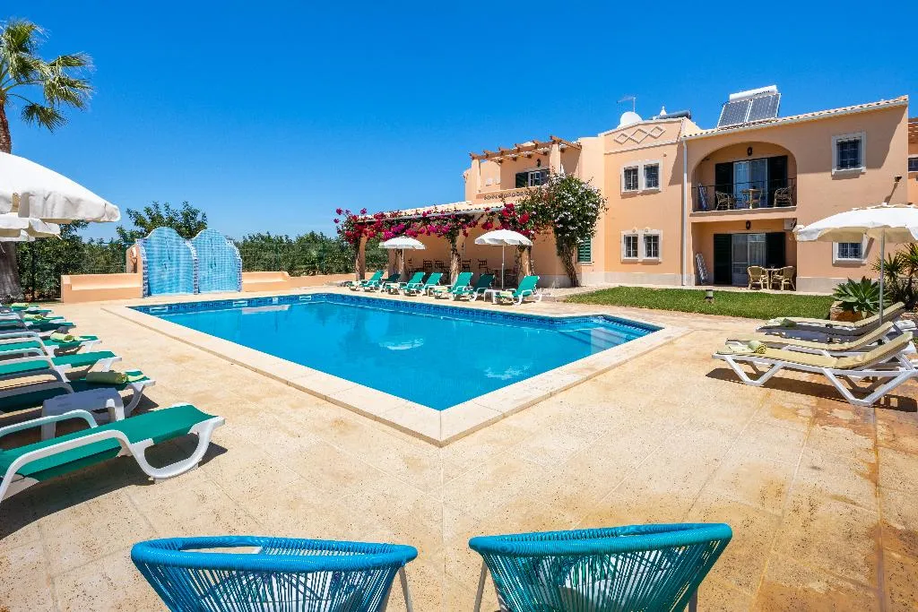 Pool, Apartamentos Monte dos Avós, Albufeira, Algarve