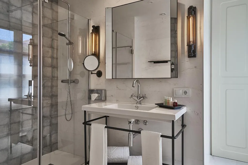 SUITE STANDARD Room, Vincci Molviedro Suites Apartments, Seville