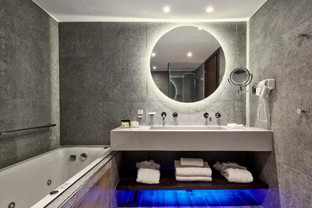 FAMILY ROOM WITH PRIVATE POOL Room, Atlantica Caldera Palace, Crete