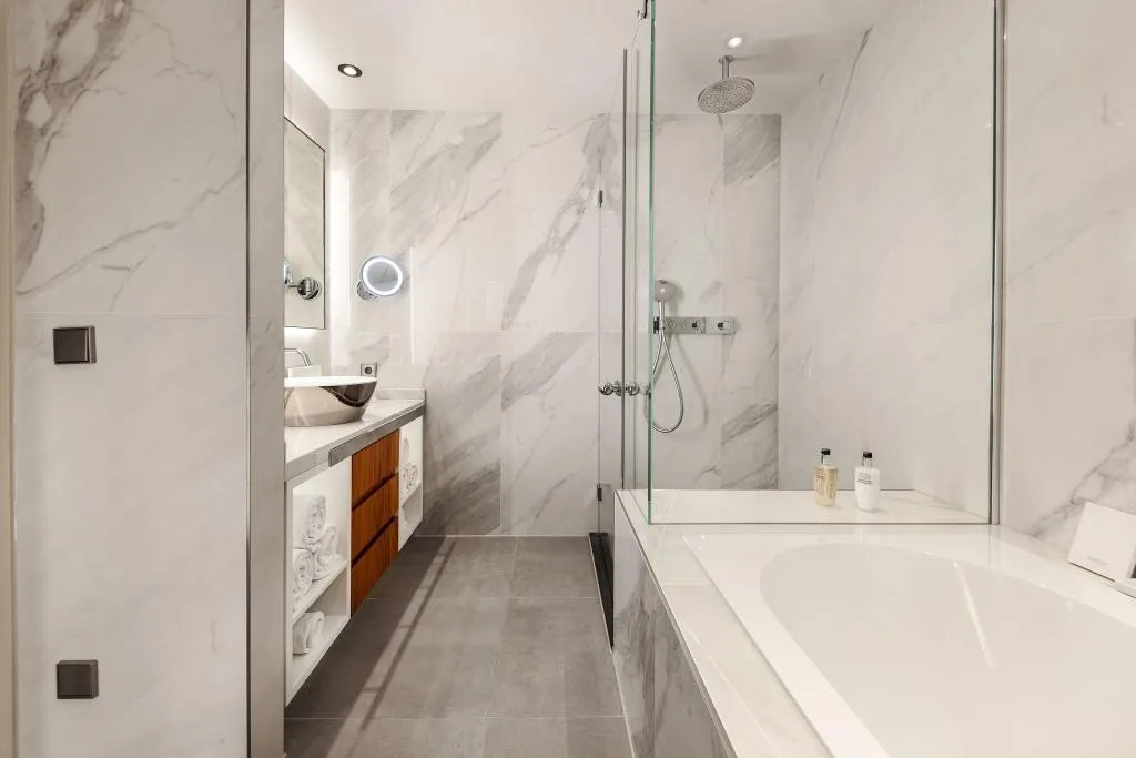 APARTMENT STANDARD Room, Hotel Okura Amsterdam, Amsterdam