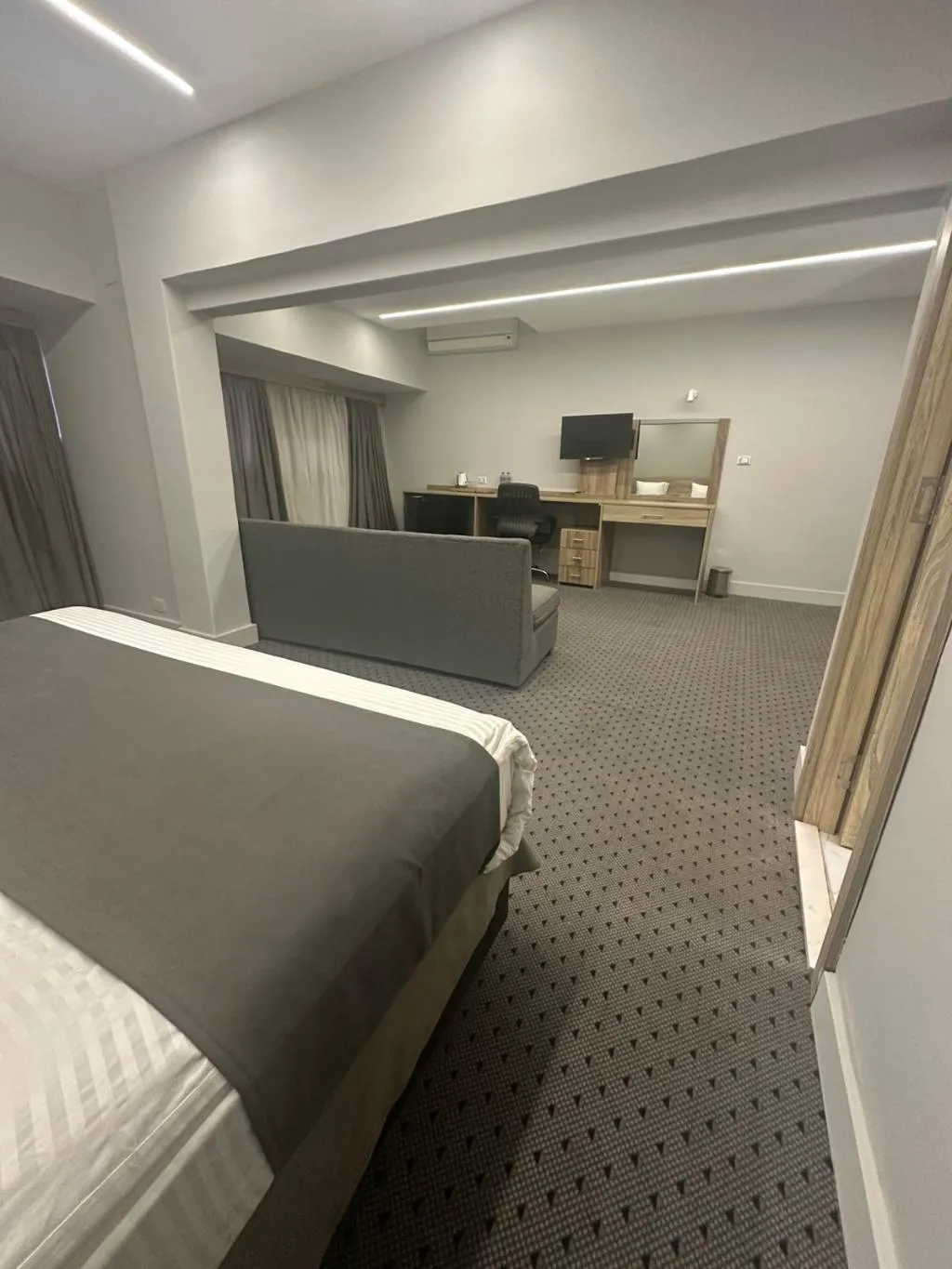 SUITE BUSINESS Room, Atlas International Hotels, Cairo