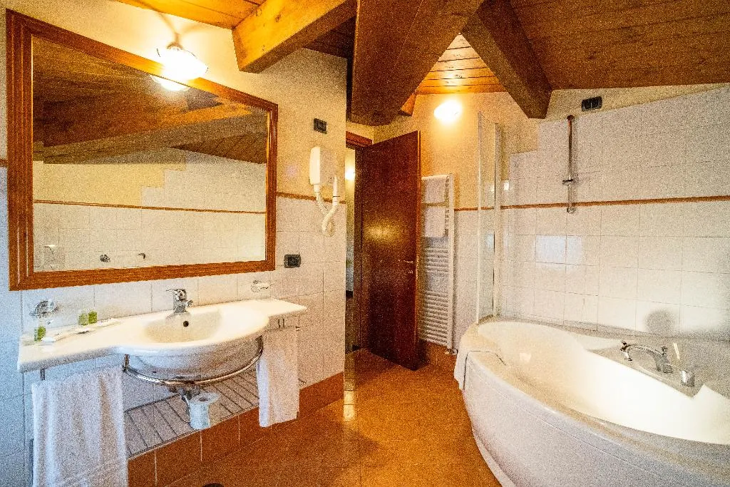 SUITE STANDARD Room, Relais & Spa La Corte Di Bettona, Perugia