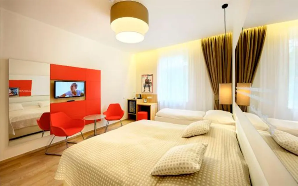 TRIPLE STANDARD Room, Salvator Boutique Hotel, Prague