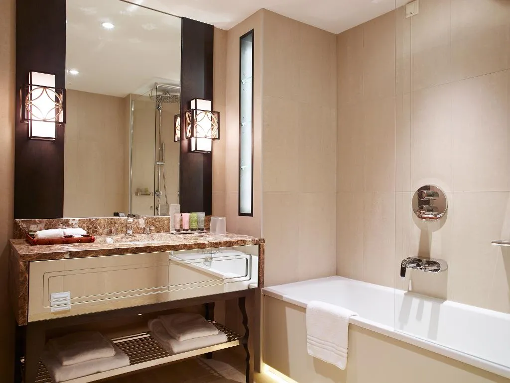 Double or Twin SUPERIOR Room, Dona Filipa Hotel, Algarve