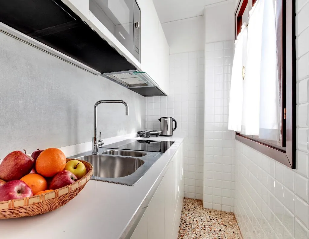 APARTMENT CAPACITY 2 ONE BEDROOM Room, Palazzo Schiavoni Residenza d'Epoca, Venice