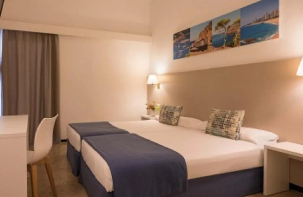 TRIPLE STANDARD Room, htop Caleta Palace, Costa Brava