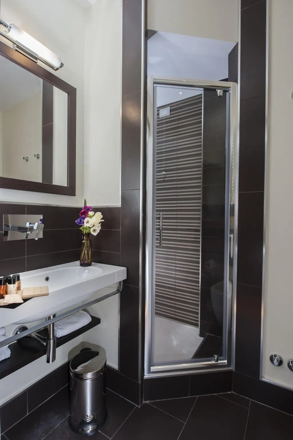 Room, Dve Suite Rome, Naples