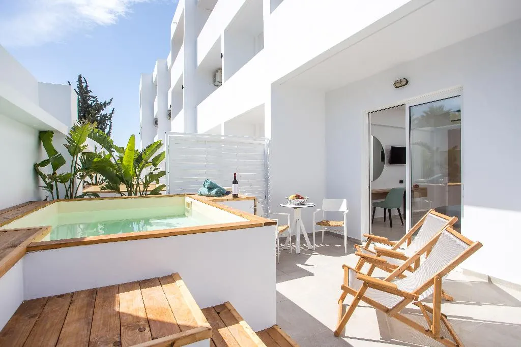 SUITE WITH JACUZZI Room, Casa Stavris, Rhodes