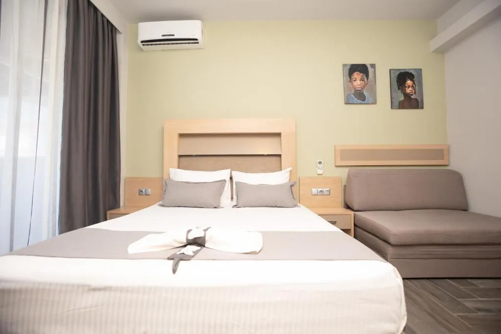 STUDIO CLASSIC Room, Amalia Center, Thessaloniki