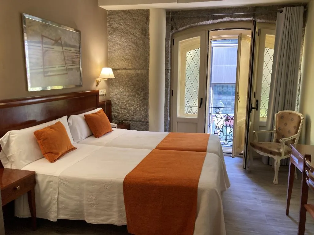 DOUBLE SUPERIOR Room, San Lorenzo, Madrid