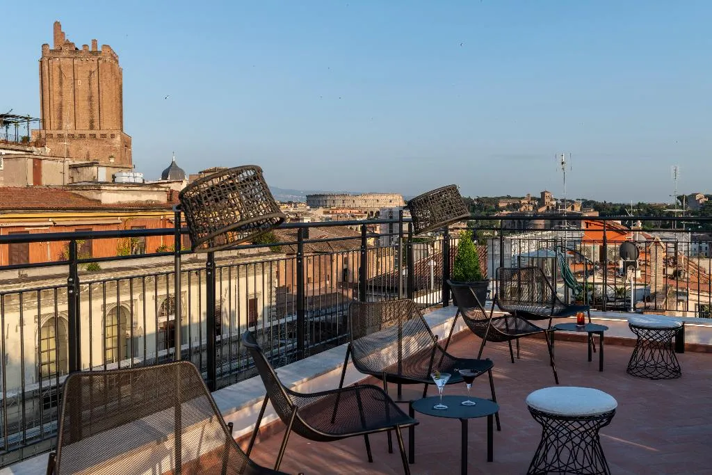 Terrace, H10 Palazzo Galla, Rome