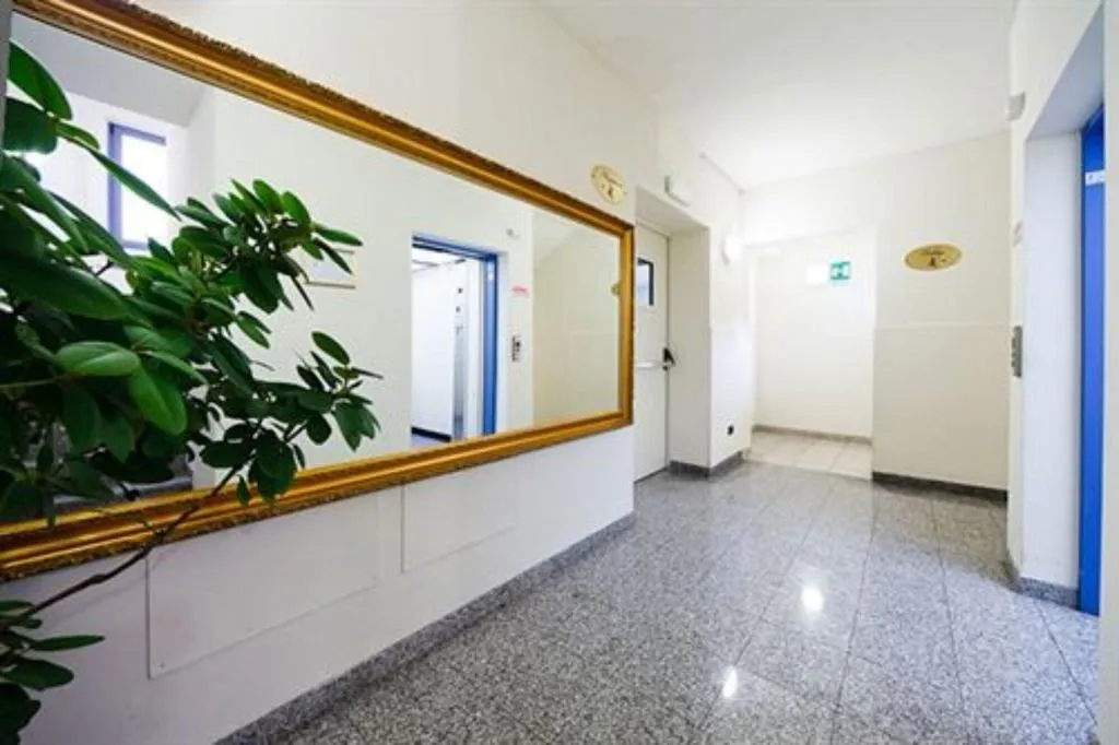 Conferences, Hotel-Motel Autosole 2, Milan