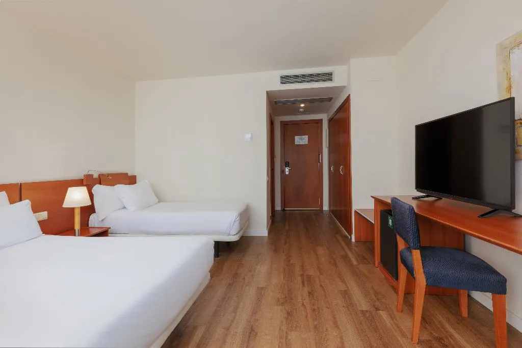 TRIPLE CLASSIC Room, Sercotel Sabadell Arrahona, Barcelona