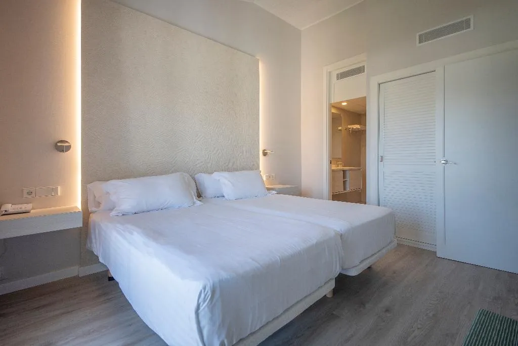 SUITE SUPERIOR Room, Blau Colonia Sant Jordi Resort, Majorca