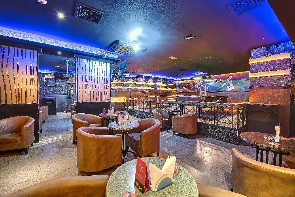 Bar, Palm Beach Hotel, Dubai