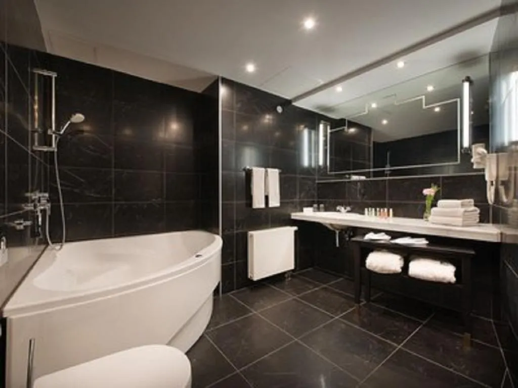 JUNIOR SUITE WITH TERRACE Room, EA Hotel Royal Esprit, Prague