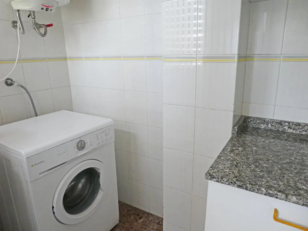 APARTMENT CAPACITY 6 TWO BEDROOMS Room, Jardines de Gandia I-II 3000, Valencia