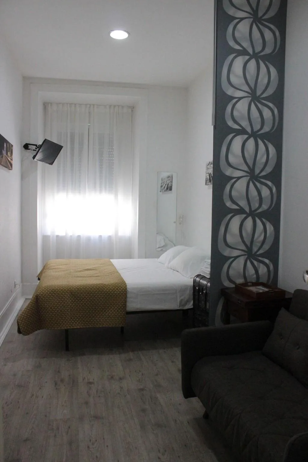 Room, Royal Prince Hostel, Lisbon